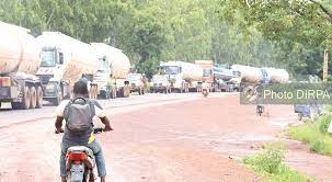 Carburant pour Bamako : l'armée malienne assure l'escorte de plus de 30 camions-citernes